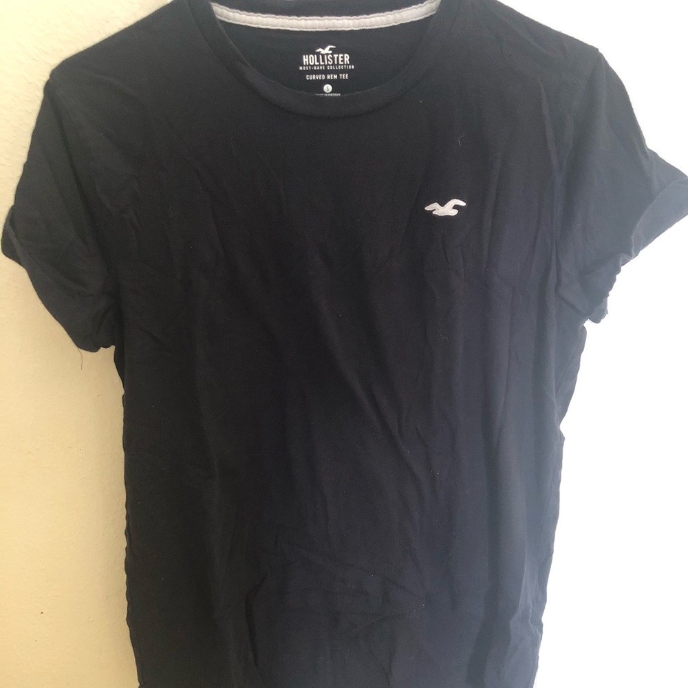 Hollister Curved Hem T-Shirt